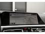 BMW 3-Serie 320i xDrive High Executive Luxury line, trekhaak, schuifdak, driving assistant, parking assistant,
