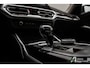 BMW 3-Serie 320i xDrive High Executive Luxury line, trekhaak, schuifdak, driving assistant, parking assistant,