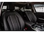 BMW 3-Serie 320i xDrive High Executive Luxury line, trekhaak, schuifdak, driving assistant, parking assistant,