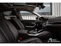 BMW 3-Serie 320i xDrive High Executive Luxury line, trekhaak, schuifdak, driving assistant, parking assistant,