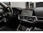 BMW 3-Serie 320i xDrive High Executive Luxury line, trekhaak, schuifdak, driving assistant, parking assistant,