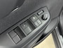 Toyota Yaris Cross 1.5 Hybrid 115 Dynamic | Dodehoek detectie | Parkeersensoren voor/achter | Apple Carplay / Android Auto | Stoel-/stuurverwarming | Verwarmbare voorruit | Adaptive Cruise | Full LED | Keyless | Clima | Camera | 17 inch