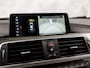 BMW 3-Serie 318i M Sport Automaat (GROOT NAVI, DEALER ONDERHOUDEN, M PAKKET, VIRTUAL COCKPIT, SPORTSTOELEN, STOELVERWARMING, CAMERA, LEDER, GETINT GLAS, NIEUWSTAAT)