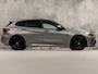 BMW 1-Serie 118i M Sport Automaat (PANORAMADAK, M PAKKET, APPLE CARPLAY, GROOT NAVI, CAMERA, SPORTSTOELEN, SPOILER, GETINT GLAS, SFEERVERLICHTING, NIEUWSTAAT)