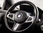 BMW 1-Serie 118i M Sport Automaat (PANORAMADAK, M PAKKET, APPLE CARPLAY, GROOT NAVI, CAMERA, SPORTSTOELEN, SPOILER, GETINT GLAS, SFEERVERLICHTING, NIEUWSTAAT)