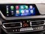 BMW 1-Serie 118i M Sport Automaat (PANORAMADAK, M PAKKET, APPLE CARPLAY, GROOT NAVI, CAMERA, SPORTSTOELEN, SPOILER, GETINT GLAS, SFEERVERLICHTING, NIEUWSTAAT)