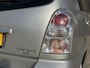 Toyota Verso 1.8 VVT-i Terra 7p. 1e Eigenaar|Airco|PDC|Trekhaak|Elektr. Ramen|APK tot 01-2027