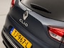 Renault Clio Estate 0.9 TCe Limited Sport (NAVIGATIE, LM VELGEN, GETINT GLAS, SPORTSTOELEN, BASS REFLEX, CRUISE, NIEUWSTAAT)