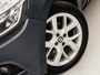 Renault Clio Estate 0.9 TCe Limited Sport (NAVIGATIE, LM VELGEN, GETINT GLAS, SPORTSTOELEN, BASS REFLEX, CRUISE, NIEUWSTAAT)