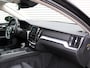 Volvo V60 2.0 T5 Momentum Automaat / Leder interieur / Trekhaak semi elektrisch / Achterbank verwarmd / Reservewiel / Intellisafe