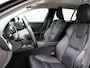 Volvo V60 2.0 T5 Momentum Automaat / Leder interieur / Trekhaak semi elektrisch / Achterbank verwarmd / Reservewiel / Intellisafe