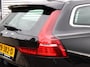 Volvo V60 2.0 T5 Momentum Automaat / Leder interieur / Trekhaak semi elektrisch / Achterbank verwarmd / Reservewiel / Intellisafe