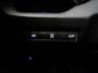 Toyota RAV4 2.5 Hybrid AWD Bi-Tone | Panoramadak | JBL Sound | Zondag Open!