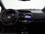 Toyota Yaris 1.5 Hybrid Energy Plus | Dealer onderhouden | Half leder/Alcantara bekleding | Parkeersensoren achter | Navigatie | Cruise Control | Climate control | Achteruitrijcamera |