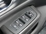 Volvo V60 T4 Momentum Pro 12 MND garantie Polestar optimalisatie / Trekhaak / 19'' / Navi
