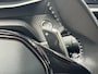 Peugeot 2008 Allure Pack 1.2 Turbo 130pk EAT8 | TREKHAAK | KEYLESS ENTRY | ADAPTIVE CRUISE | NAVI | CAMERA | 3D i-COCKPIT® | APPLE CARPLAY / ANDROID AUTO