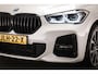 BMW X1 xDrive25e | PANORAMADAK | STOELVERWARMING | DAB | APPLE | CAMERA | 19"