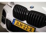 BMW X1 xDrive25e | PANORAMADAK | STOELVERWARMING | DAB | APPLE | CAMERA | 19"