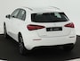 Mercedes-Benz A-klasse 250 e Star Edition LIMITED | Dodehoekassistent | Parkeerpakket met achteruitrijcamera | High-performance led-koplampen | Inclusief 24 maanden Mercedes-Benz Certified garantie voor Europa.