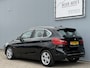 BMW 2-Serie Active Tourer 220i High Executive Automaat Navigatie/LED.