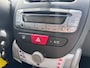 Peugeot 107 1.0-12V Millesim 200 '' Airco - CPV - Elektrische ramen - Toerenteller ''