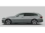 BMW 5-Serie Touring 530e xDrive Trekhaak - Panoramadak - Driving Assistant Professional - Head up - Comfort Access - Sportstoelen - zonneschermen - Parking Assistant Plus - High Beam Assistant - Getinte Ruiten -