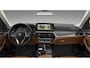 BMW 5-Serie Touring 530e xDrive Trekhaak - Panoramadak - Driving Assistant Professional - Head up - Comfort Access - Sportstoelen - zonneschermen - Parking Assistant Plus - High Beam Assistant - Getinte Ruiten -