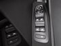 Peugeot 2008 1.2 Signature | Nieuwe Riem | Dealeronderhouden | Trekhaak | Cruise Control | Allseasonbanden|