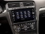 Volkswagen Golf 1.0 TSI Sportline (APPLE CARPLAY, GROOT NAVI, ALCANTARA, DYNAMISCHE KNIPPERLICHTEN, SPORTSTOELEN, STOELVERWARMING, ADAPTIVE CRUISE, PARKEERSENSOREN, NIEUWSTAAT)