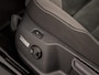 Volkswagen Golf 1.0 TSI Sportline (APPLE CARPLAY, GROOT NAVI, ALCANTARA, DYNAMISCHE KNIPPERLICHTEN, SPORTSTOELEN, STOELVERWARMING, ADAPTIVE CRUISE, PARKEERSENSOREN, NIEUWSTAAT)