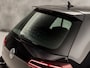 Volkswagen Golf 1.0 TSI Sportline (APPLE CARPLAY, GROOT NAVI, ALCANTARA, DYNAMISCHE KNIPPERLICHTEN, SPORTSTOELEN, STOELVERWARMING, ADAPTIVE CRUISE, PARKEERSENSOREN, NIEUWSTAAT)