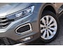 Volkswagen T-Roc 1.5 TSI 150 pk DSG Sport | Adaptive Cruise | PDC | Ledkoplampen | Sportstoelen