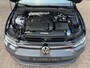 Volkswagen Golf 1.5 eTSI Style | Carplay | ACC | PDC | Camera | Virtual | Stoel/Stuurverw. | Sfeerverlichting |