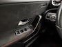 Mercedes-Benz A-klasse 200 AMG Sport 163Pk Automaat (PANORAMADAK, GROOT NAVI, SFEERVERLICHTING, CAMERA, STOELVERWARMING, SPORTSTOELEN, GETINT GLAS, LEDER/ALCANTARA, NIEUWSTAAT)