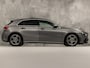 Mercedes-Benz A-klasse 200 AMG Sport 163Pk Automaat (PANORAMADAK, GROOT NAVI, SFEERVERLICHTING, CAMERA, STOELVERWARMING, SPORTSTOELEN, GETINT GLAS, LEDER/ALCANTARA, NIEUWSTAAT)