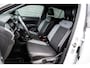 Volkswagen T-Cross 1.0 TSi 110pk DSG-7 R-Line | Camera | Keyless | Navigatie
