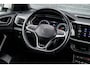 Volkswagen T-Cross 1.0 TSi 110pk DSG-7 R-Line | Camera | Keyless | Navigatie