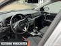 Kia Sportage 1.6 GDI DynamicLine | Camera | Trekhaak | Clima | Privacy Glas | LM Velgen |
