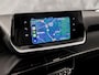 Peugeot 2008 1.2 PureTech Sport 131Pk Automaat (APPLE CARPLAY, 1e EIGENAAR, GROOT NAVI, PARKEERSENSOREN, SPORTSTOELEN, LM VELGEN, CRUISE, LANE ASSIST, NIEUWSTAAT)