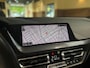 BMW 1-Serie 120i High Executive|Pano|HUD|Keyless|Sfeer