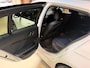 BMW 1-Serie 120i High Executive|Pano|HUD|Keyless|Sfeer