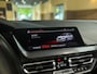 BMW 1-Serie 120i High Executive|Pano|HUD|Keyless|Sfeer