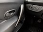Dacia Sandero 0.9 TCe Stepway Lauréate (NAVIGATIE, AIRCO, LM VELGEN, SPORTSTOELEN, PARKEERSENSOREN, NIEUWSTAAT)