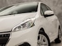 Peugeot 208 1.2 PureTech Signature (APPLE CARPLAY, NAVIGATIE, 1e EIGENAAR, PARKEERSENSOREN, SPORTSTOELEN, CRUISE, LM VELGEN, ELEK PAKKET, NIEUWSTAAT)