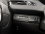 Peugeot 208 1.2 PureTech Signature (APPLE CARPLAY, NAVIGATIE, 1e EIGENAAR, PARKEERSENSOREN, SPORTSTOELEN, CRUISE, LM VELGEN, ELEK PAKKET, NIEUWSTAAT)