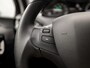 Peugeot 208 1.2 PureTech Signature (APPLE CARPLAY, NAVIGATIE, 1e EIGENAAR, PARKEERSENSOREN, SPORTSTOELEN, CRUISE, LM VELGEN, ELEK PAKKET, NIEUWSTAAT)