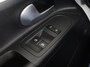 Volkswagen Up! 1.0 65 pk | Navigatie via App | Airco | Parkeersensoren achter | Achteruitrijcamera | Cruise control |