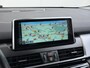 BMW 2-Serie Active Tourer 220i 192PK Luxury Centennial High Executive Automaat Camera Trekhaak Leder Head-Up Display Stoelverwarming Elek.Achterklep Navi Cruise Control Pdc Bluetooth Lmv Led Isofix ESP ABS Keyless Regen-Lichtsensor I-Drive 1.500KG Trekgewicht 1e Eigenaar Origineel Nederlandse Auto