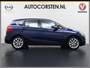 BMW 2-Serie Active Tourer 220i 192PK Luxury Centennial High Executive Automaat Camera Trekhaak Leder Head-Up Display Stoelverwarming Elek.Achterklep Navi Cruise Control Pdc Bluetooth Lmv Led Isofix ESP ABS Keyless Regen-Lichtsensor I-Drive 1.500KG Trekgewicht 1e Eigenaar Origineel Nederlandse Auto