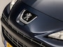 Peugeot 207 CC 1.6 VTi Griffe (CLIMATE, TREKHAAK, CRUISE, SPORTSTOELEN, ELEKTRISCHE KAP, PARKEERSENSOREN, ELEK PAKKET, NIEUWSTAAT)